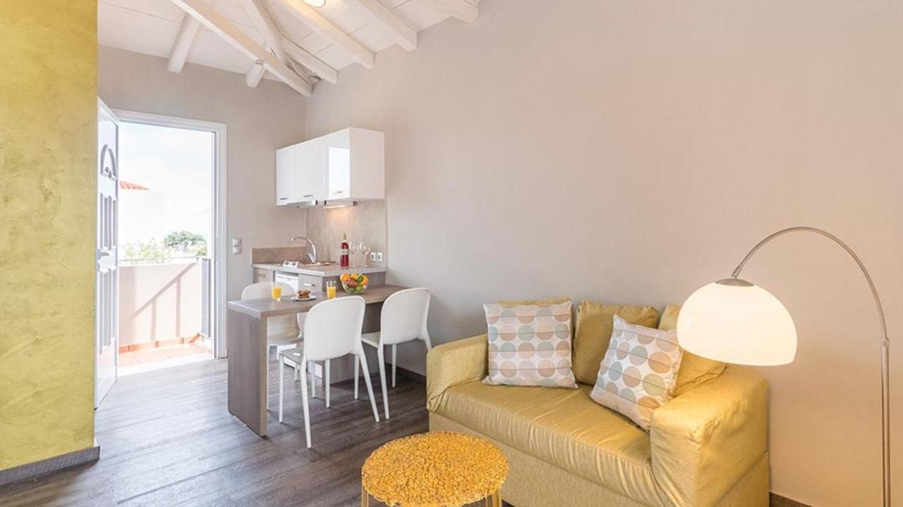 Blue Jasmine Hotel Skala  Экстерьер фото